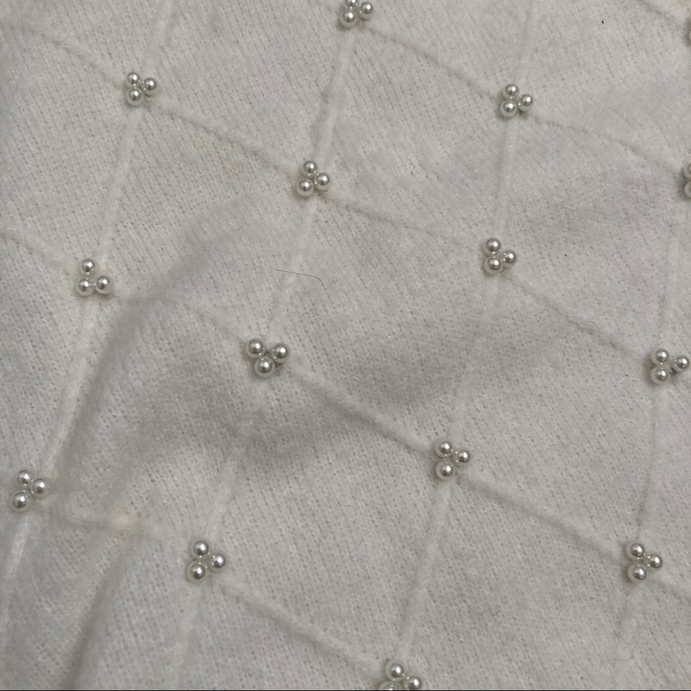 NWOT! - Black Tape | Chantilly Pearl Sweater - Picture 14 of 14